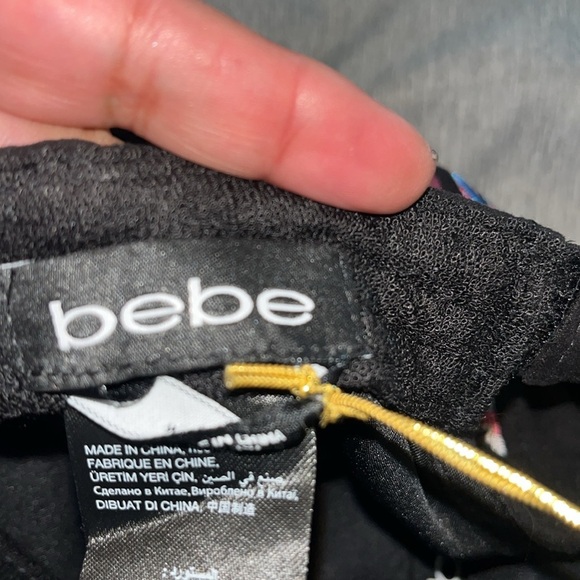 Bebe NWOT Floral Embroidered Black Cap - Picture 6 of 8